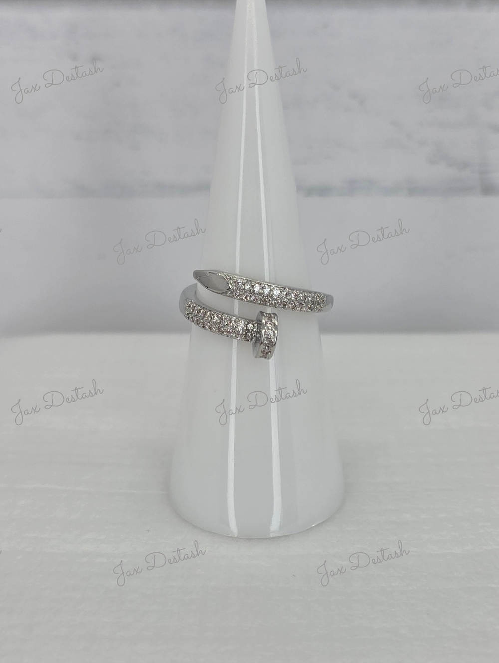 Silver Tone Nail Wrap Ring RG041